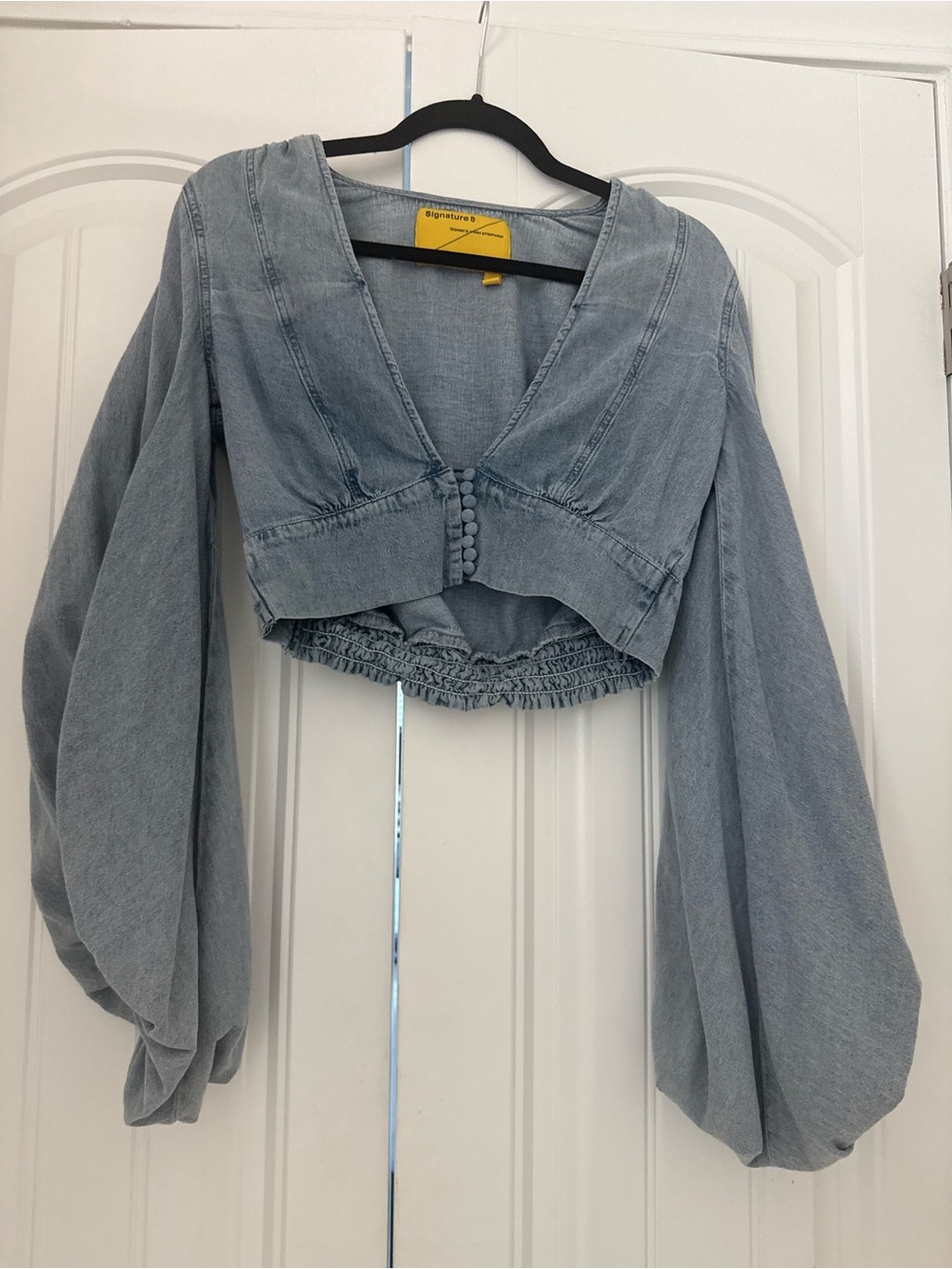 Simon 8 Cropped Light Blue Balloon Sleeve Denim Top